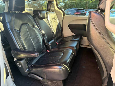 2018 Chrysler Pacifica Touring L