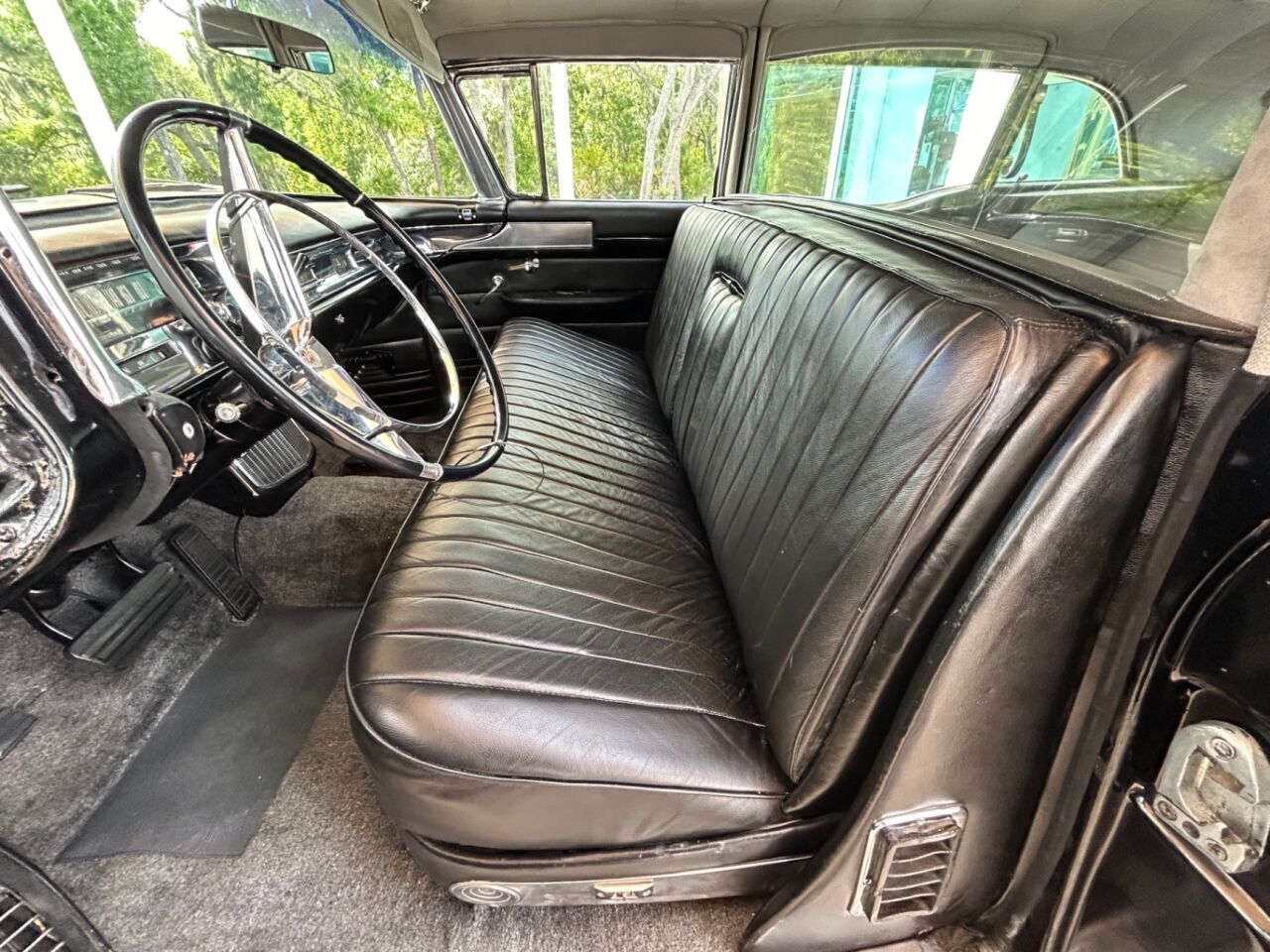 1957 Cadillac Fleetwood 16
