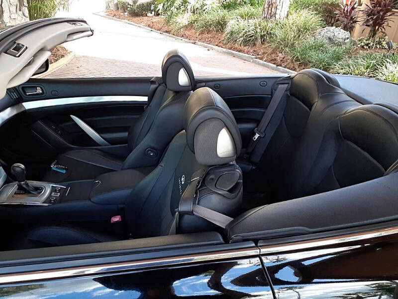 2014 Infiniti Q60 Convertible