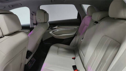 2024 Audi Q8 e-tron quattro Premium Plus