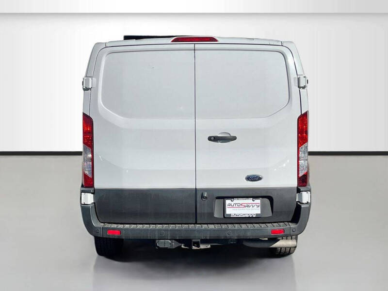 2023 Ford Transit