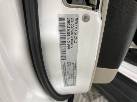 2023 Chrysler Voyager LX