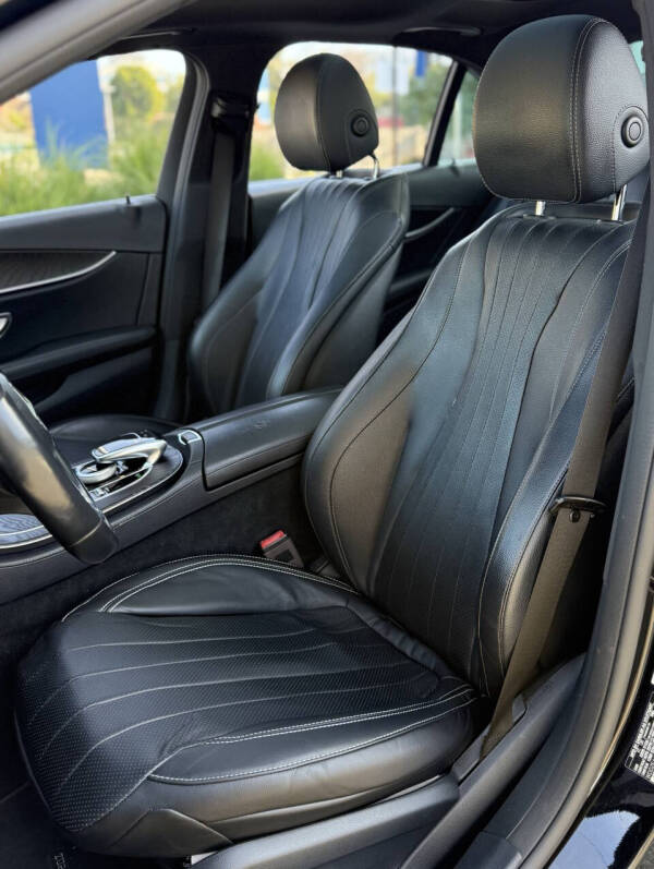 2019 Mercedes-Benz E-Class E 300