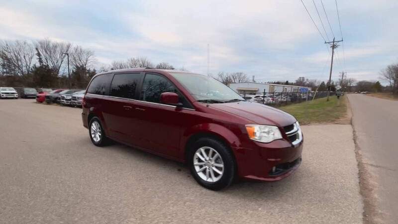 2020 Dodge Grand Caravan SXT photo 6