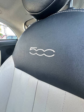 2012 FIAT 500 Lounge