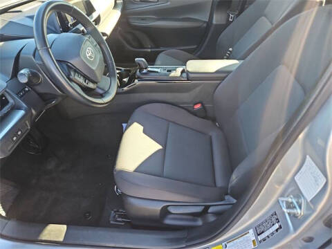 2024 Toyota Prius LE