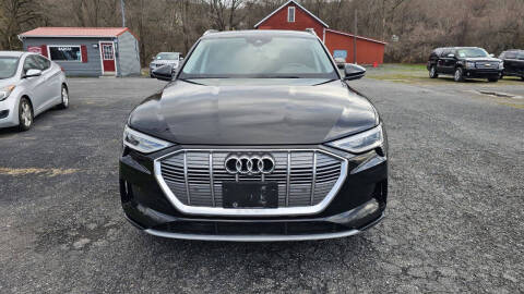 2021 Audi e-tron quattro Premium Plus