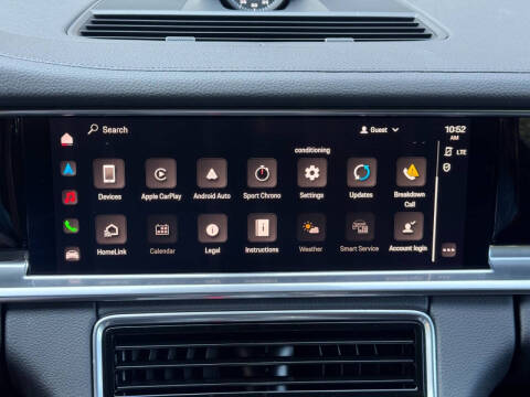 2023 Porsche Panamera 4 E-Hybrid