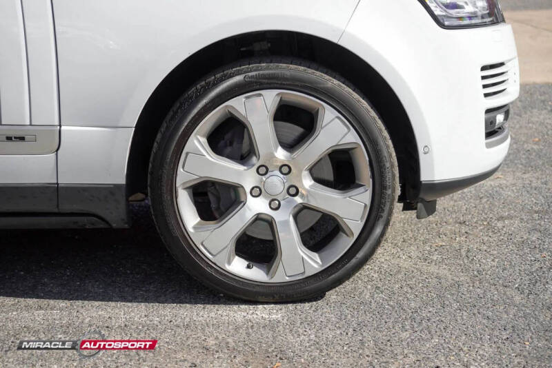 2017 Land Rover Range Rover Supercharged LWB