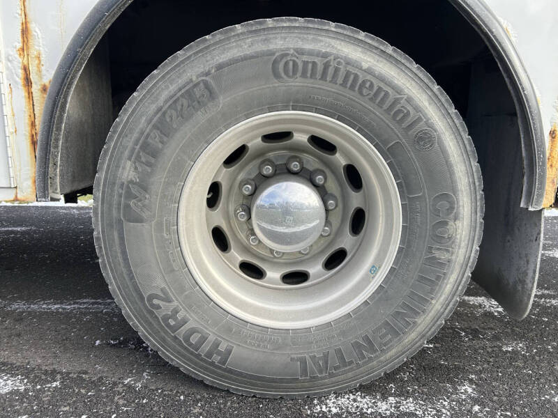 2006 Peterbilt 335 Mechanic's Truck