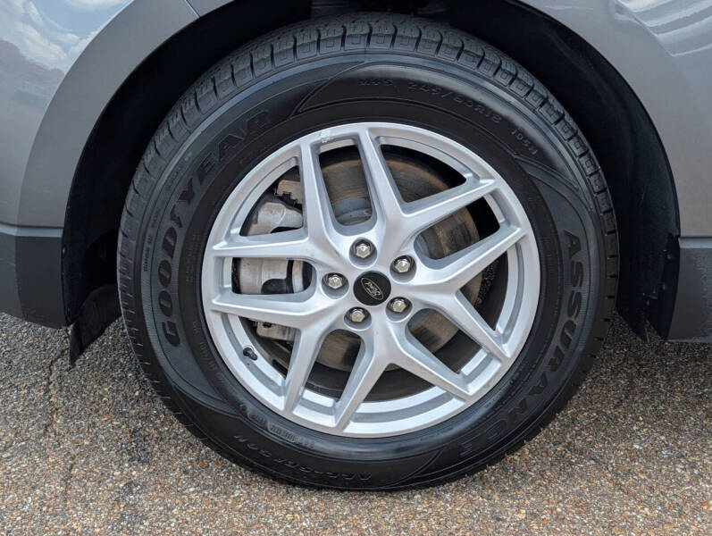 2024 Ford Edge