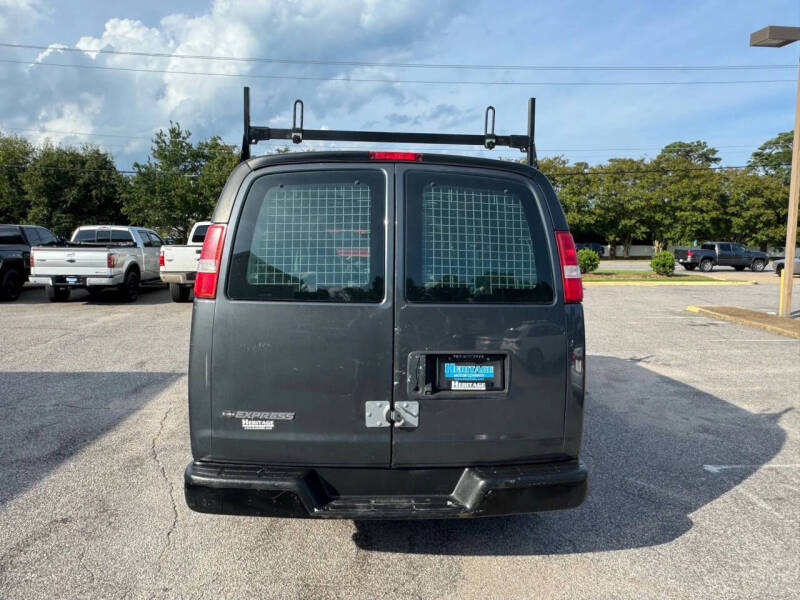 2016 Chevrolet Express 3500