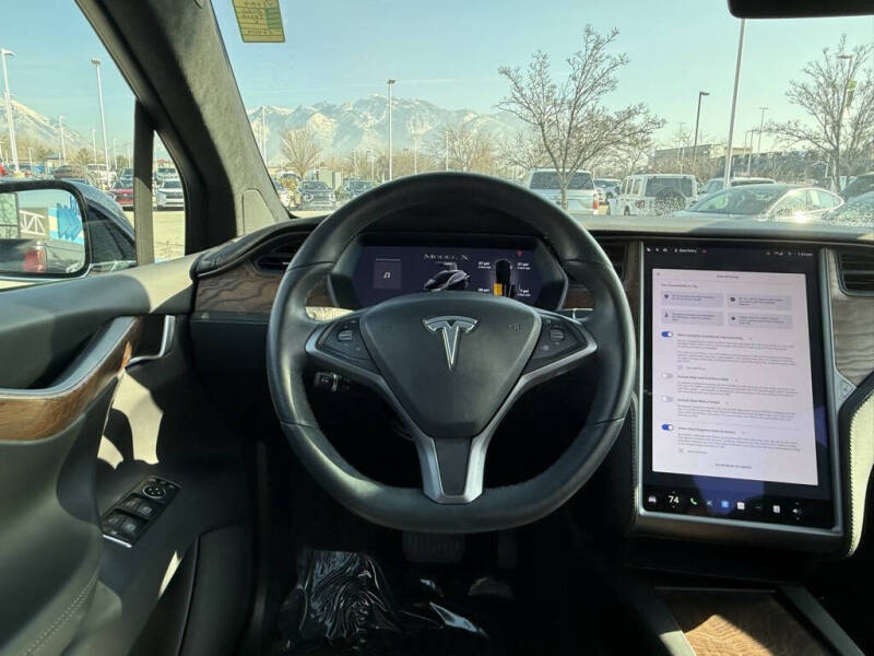 2020 Tesla Model X Long Range