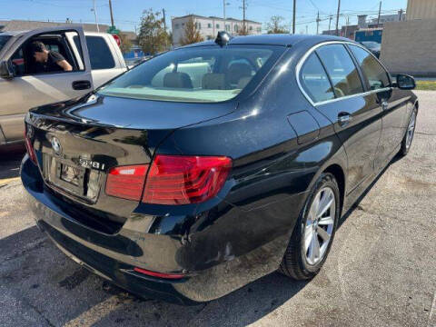 2015 BMW 5 Series 528i