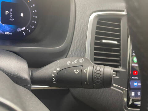 2023 Volvo XC90 B5 Core