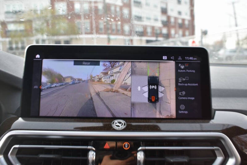 2024 BMW X4 xDrive30i