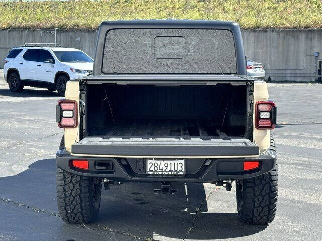 2020 Jeep Gladiator Overland