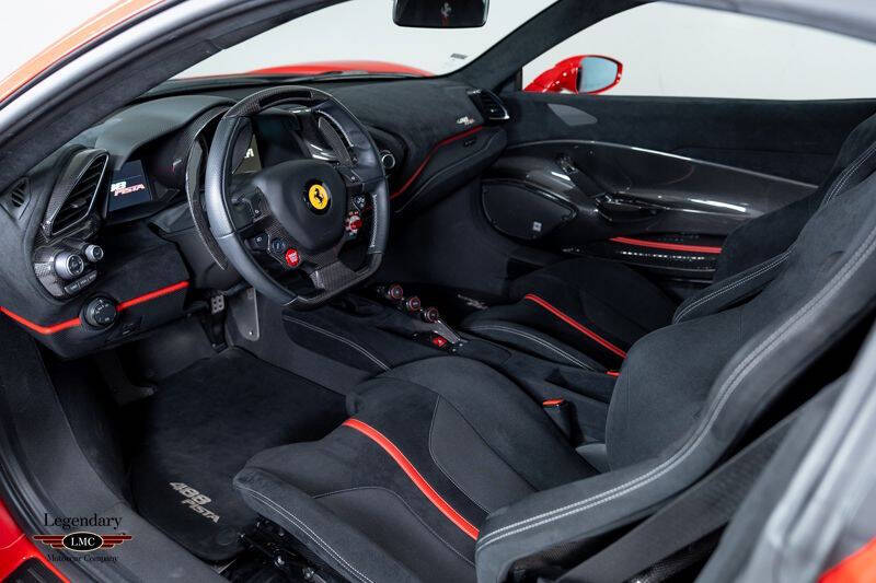 2019 Ferrari 488 Pista