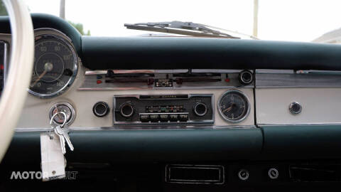 1969 Mercedes-Benz 280-Class