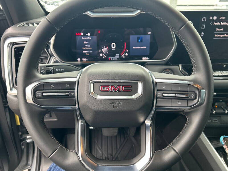 2025 GMC Canyon Elevation