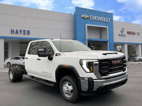 2025 GMC Sierra 3500HD CC for sale at HAYES CHEVROLET Buick GMC Cadillac Inc in Alto GA