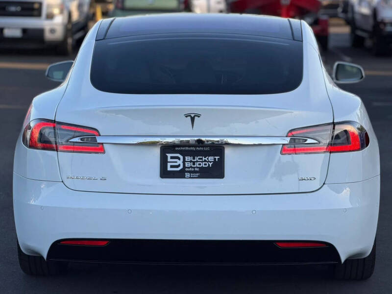 2016 Tesla Model S
