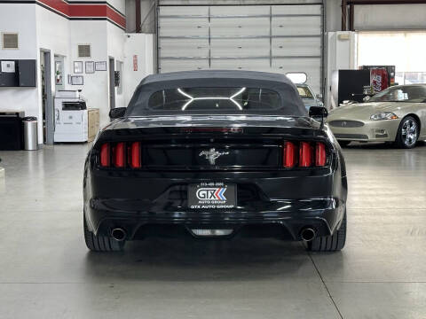 2016 Ford Mustang V6