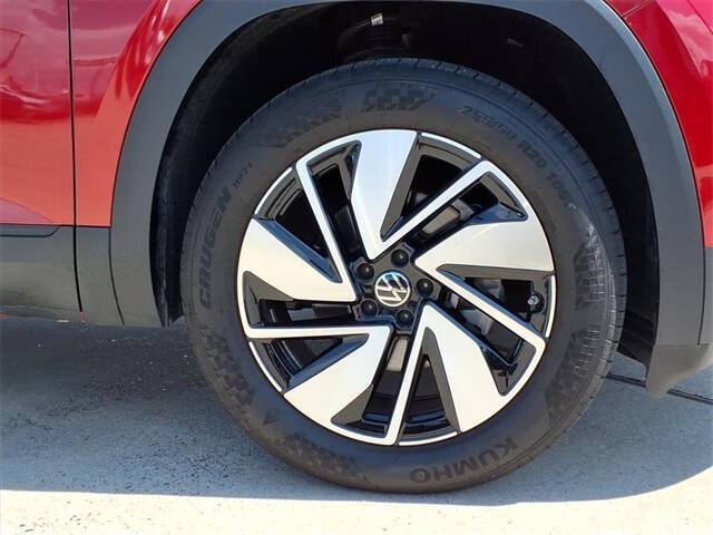 2024 Volkswagen Atlas Cross Sport SE 4Motion