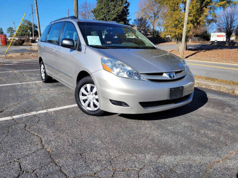 2007 Toyota Sienna for sale at CORTEZ AUTO SALES INC in Marietta GA