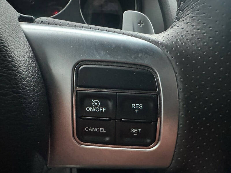 2014 Dodge Challenger SRT8 Core
