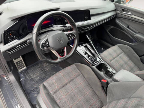 2023 Volkswagen Golf GTI 40th Anniversary Edition