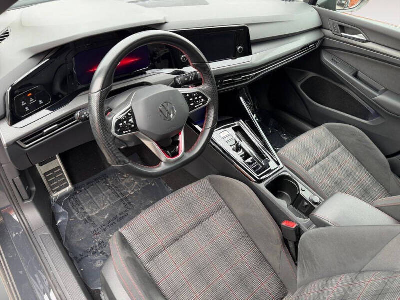 2023 Volkswagen Golf GTI 40th Anniversary Edition