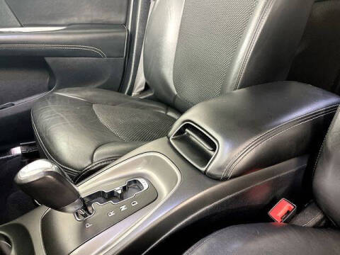 2020 Dodge Journey Crossroad