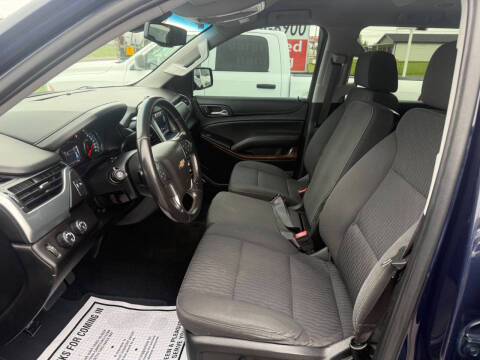 2017 Chevrolet Suburban LS