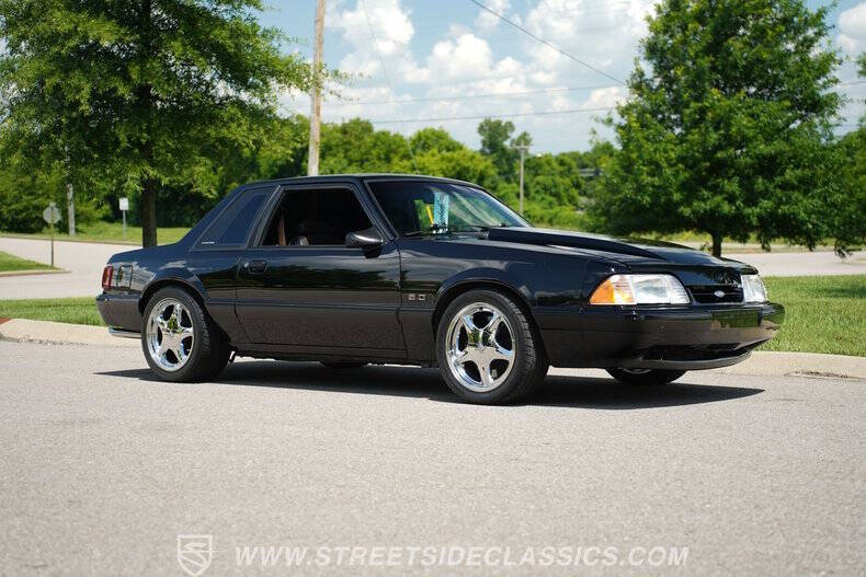 1990 Ford Mustang LX 5.0
