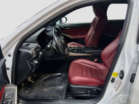2019 Lexus IS 300