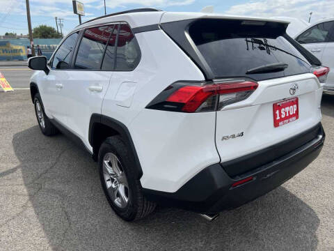 2022 Toyota RAV4 XLE