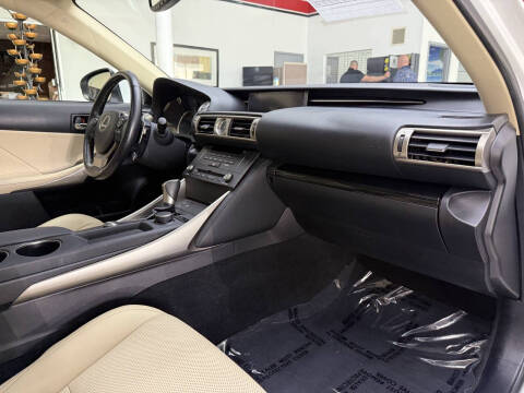 2015 Lexus IS 250