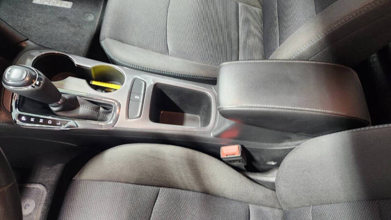 2017 Chevrolet Cruze LT Auto