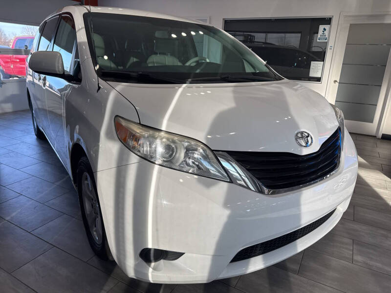 2012 Toyota Sienna