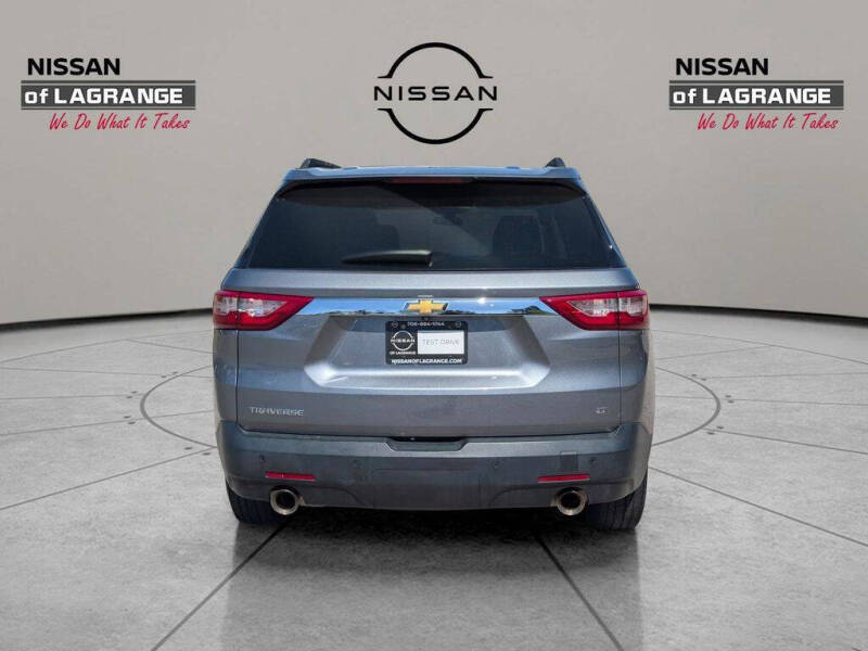 2021 Chevrolet Traverse LT Leather
