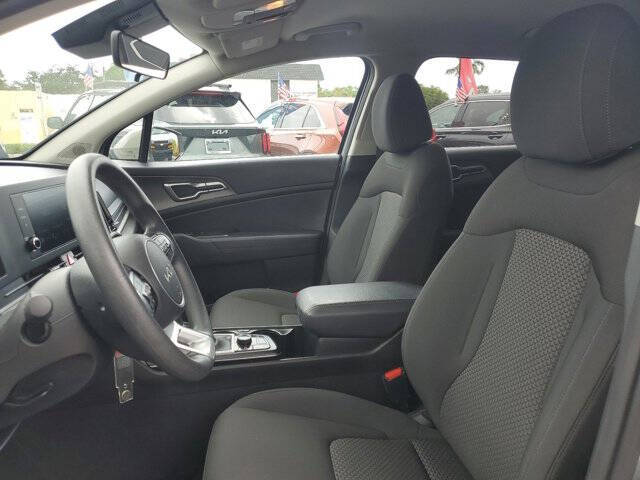 2023 Kia Sportage LX