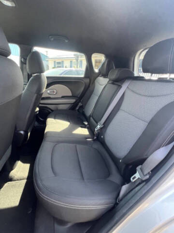 2018 Kia Soul +