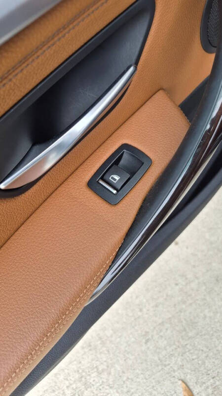 2017 BMW 3 Series 330i xDrive Gran Turismo