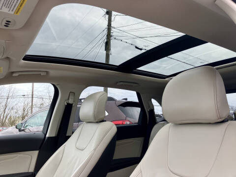 2019 Ford Edge Titanium