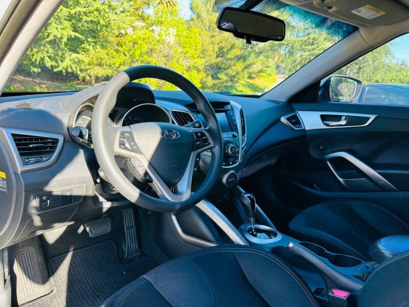 2012 Hyundai Veloster