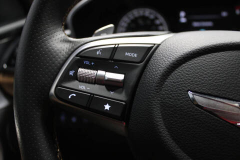 2022 Genesis G70