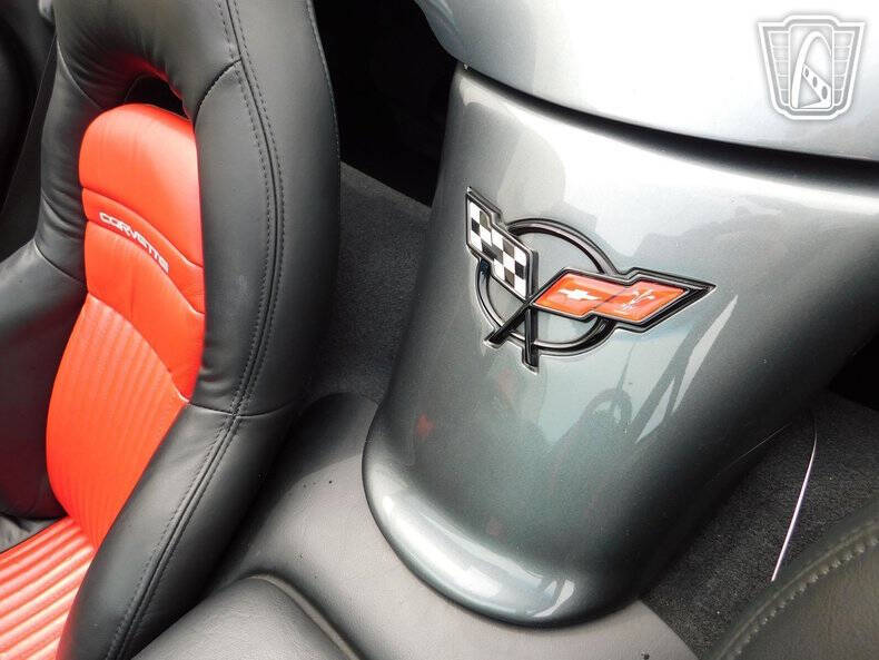 2004 Chevrolet Corvette