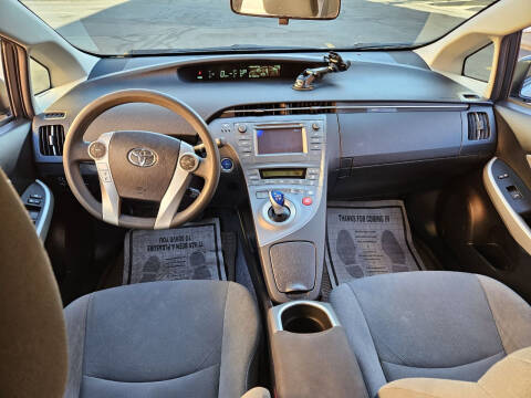 2012 Toyota Prius Two