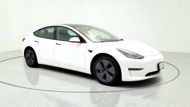 2021 Tesla Model 3 Standard Range Plus